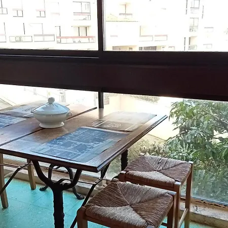 - 3 Pieces Avec Piscine, Parking, Animaux Admis, Proche - Fr-1-551-1 Apartment *